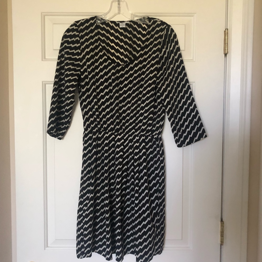 Bar III patterned long sleeve dress size small